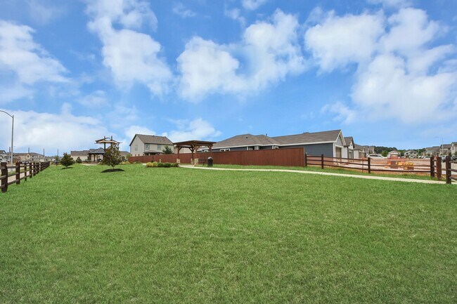 Building Photo - 22830 Brisbee Ln