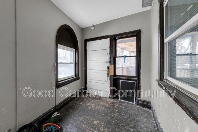 Building Photo - 1073 Grant St