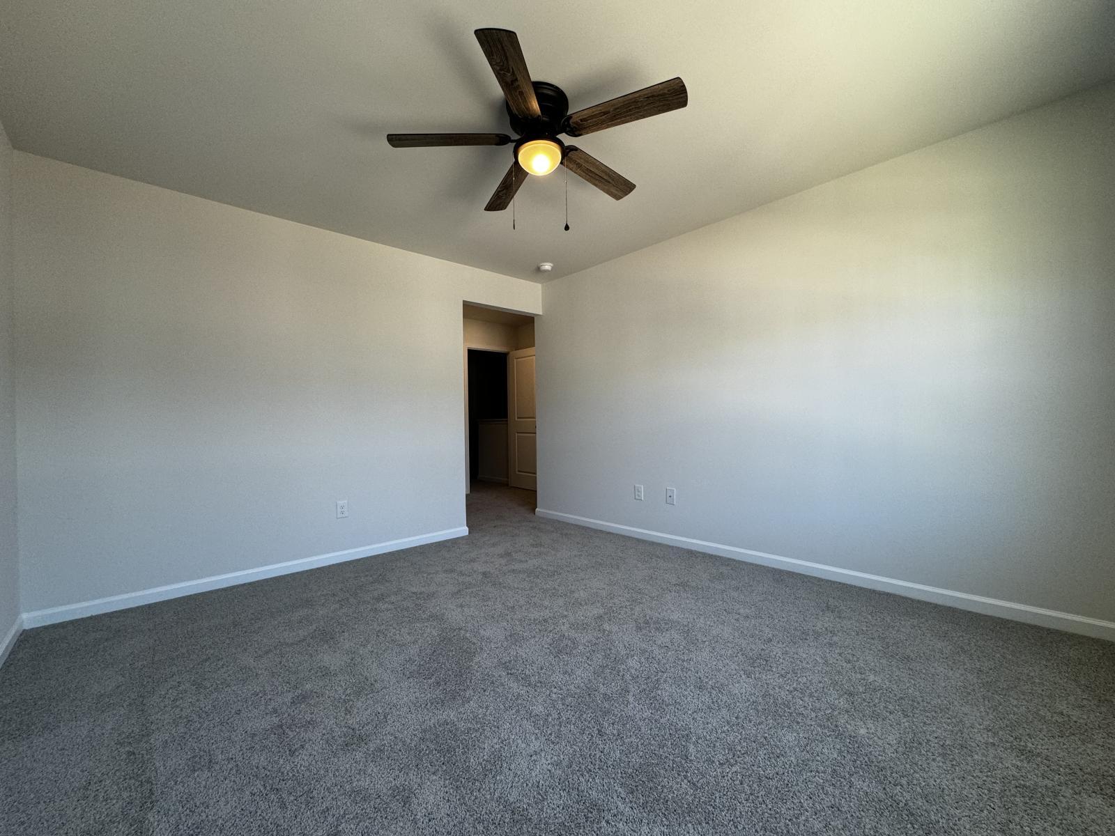 Building Photo - 745 Embark Cir