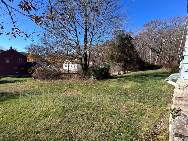 Building Photo - 142r Old Norwich Rd