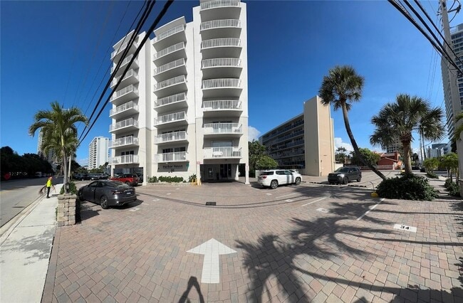 Building Photo - 95 N Birch Rd