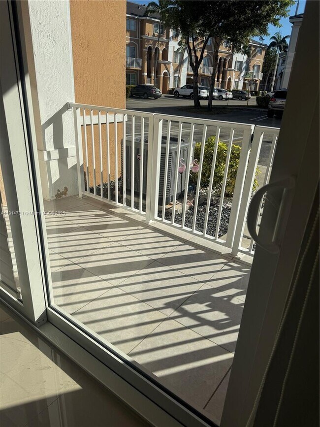 Building Photo - 7250 NW 177th St