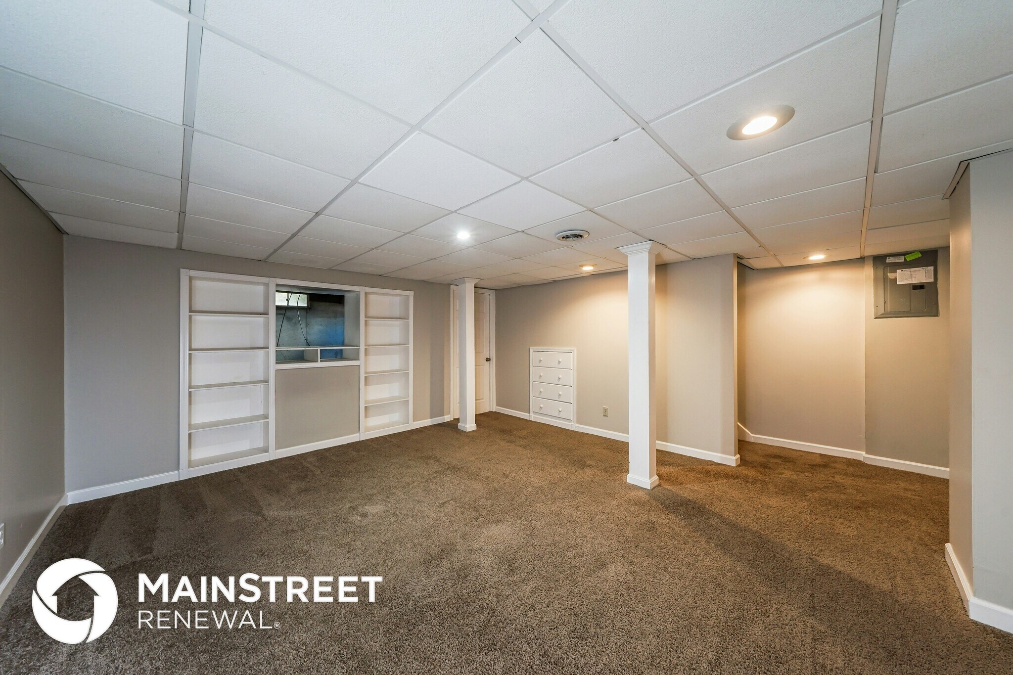 Building Photo - 12008 Valley Meadow Way