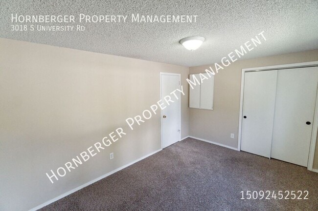 Building Photo - 3018 S University Rd