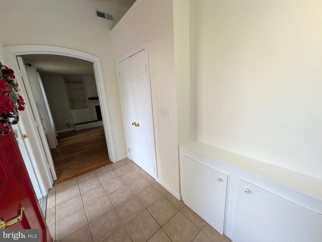 Building Photo - 965 Chester River Dr