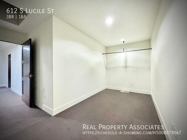 Building Photo - 612 S Lucile St