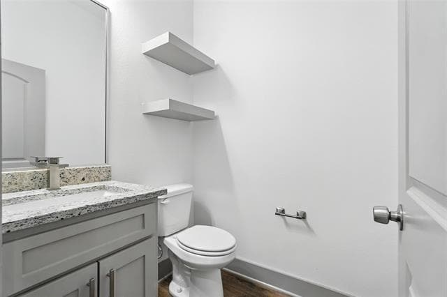 Building Photo - 716 Oak Creek Dr