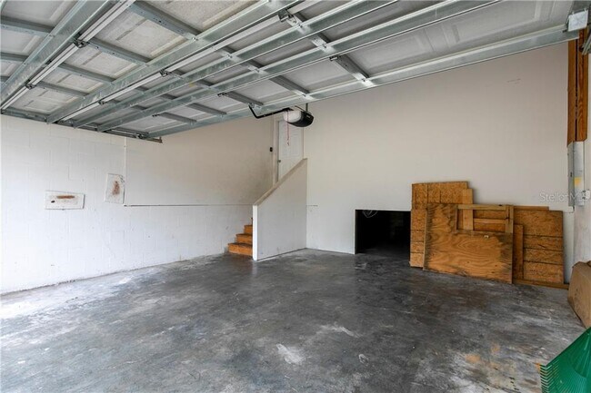 Building Photo - 1039 Dogwood Dr
