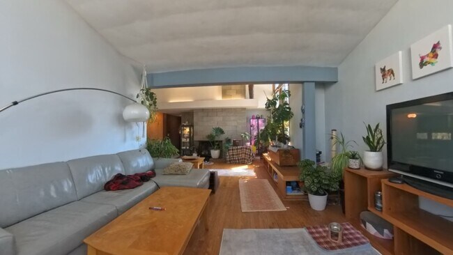 Building Photo - 3006 Wanuona Way, Madison, WI 53713