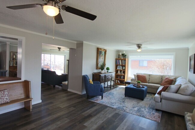 Building Photo - 419 S 100 E