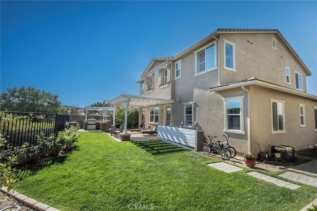 Building Photo - 26424 Township St