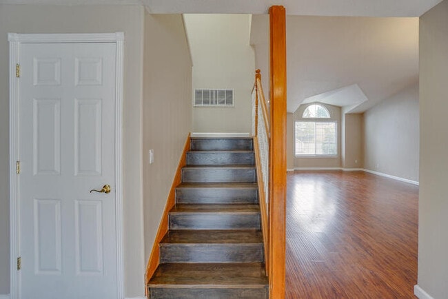 Building Photo - BEAUTIFUL FOUR BEDROOM LOCATED IN THE SHERWOOD SUB DIVISION