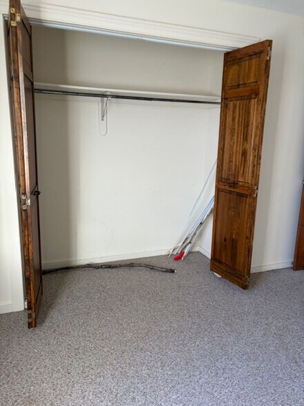 Building Photo - 7 Market Ln