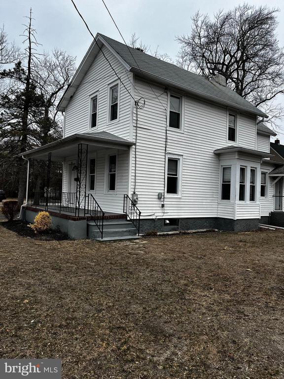 Building Photo - 131 N 2nd St