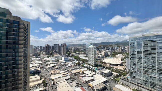 Building Photo - 2 BEDROOM CONDO UNIT AT AE’O WARD VILLAGE