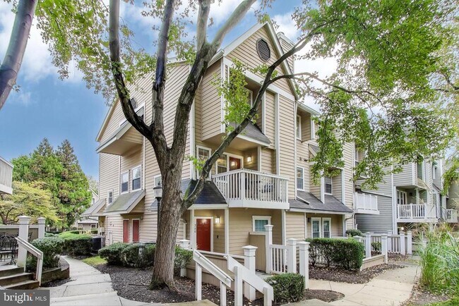 Building Photo - 5801 Inman Park Cir