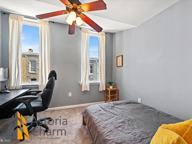 Building Photo - Beautifully Renovated 2-Bed, 1-Bath with P...