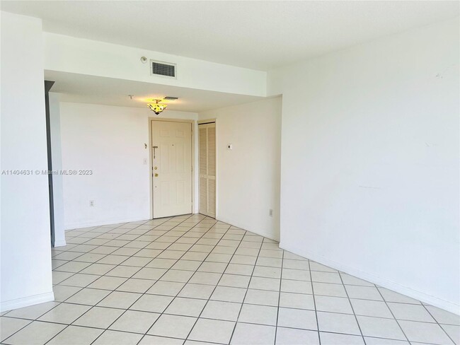 Building Photo - 3500 Coral Way