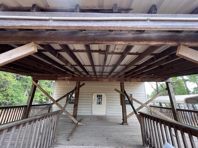 Building Photo - 2684 Joy Ln