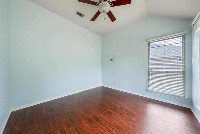Building Photo - 1853 Dapplegrey Ln