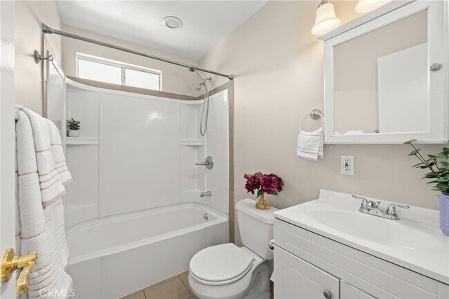 Building Photo - 12313 Alberta Dr