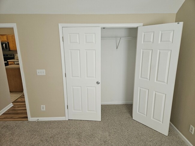 Building Photo - Darling 3br/2ba RANCH!! Avail Now! Near downtown Ral and I-40!!