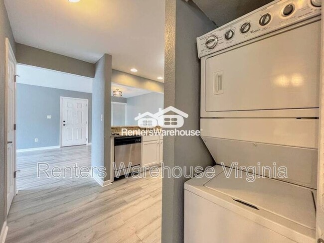 Building Photo - 1120 Ocean Trace Ln