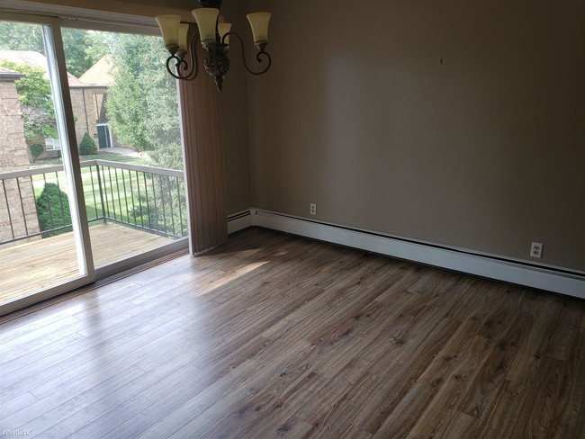 Building Photo - 2 br, 1.5 bath Condo - 455 Barkwood Ct NW ...