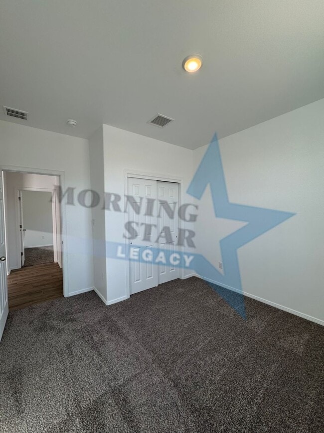 Building Photo - 3 New Construction - Move in Ready!