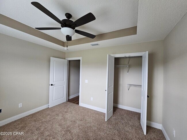 Building Photo - 4524 Bylsma Cir