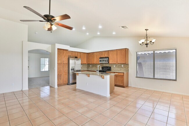 Building Photo - Clemente Ranch 4 bedroom