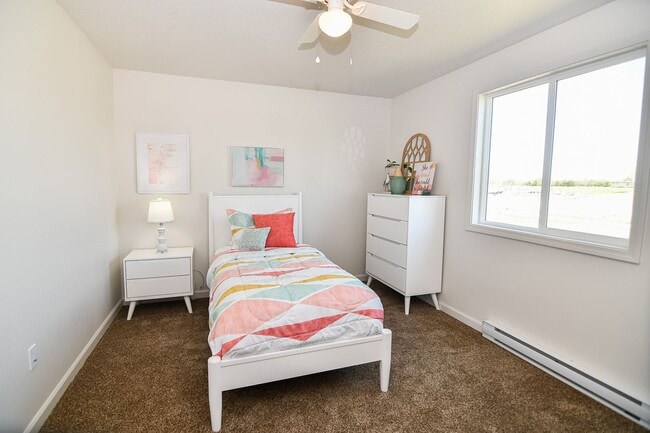 Building Photo - 3 Bedroom, Single-story Townhomes for rent in Madrid, IA