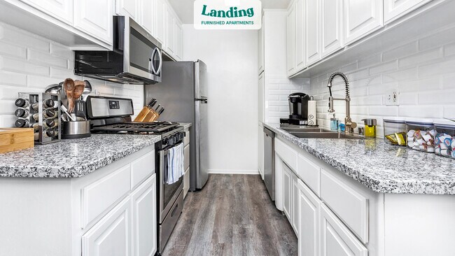 Building Photo - 602 Fairview Ave