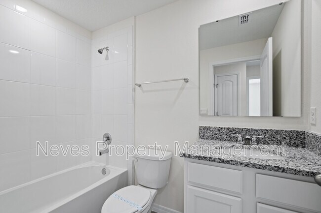 Building Photo - 17081 Water Spring Blvd