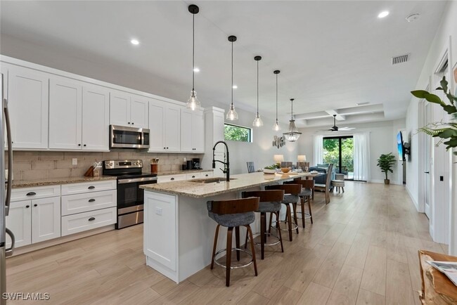 Building Photo - 3552 Hibiscus Ave