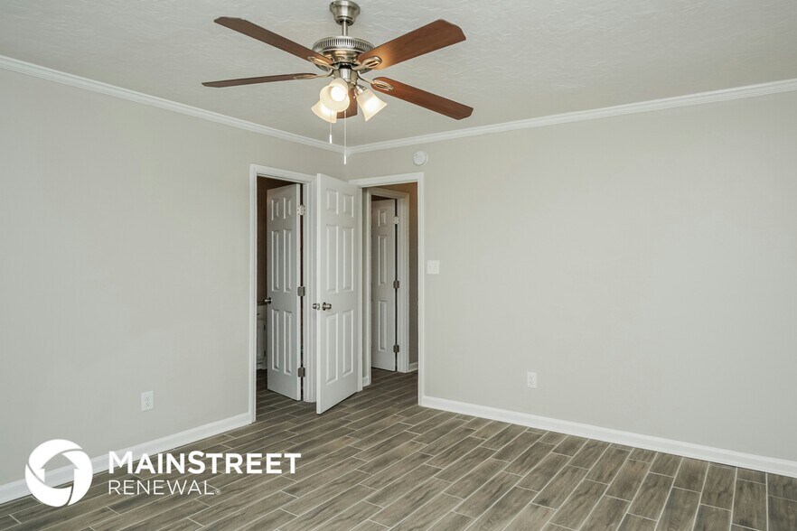 Building Photo - 13331 Scott Ln