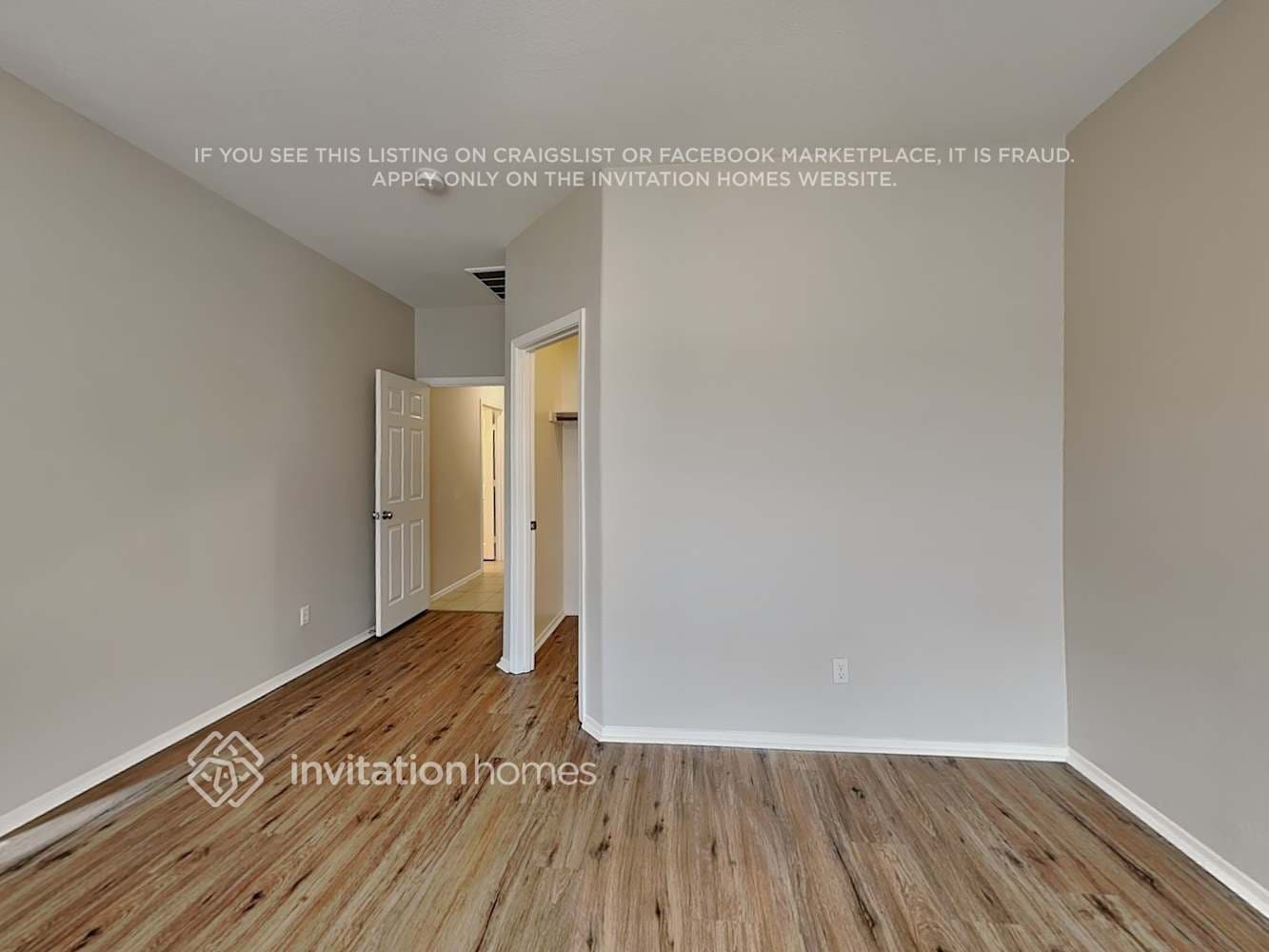 Building Photo - 3677 E Remington Dr