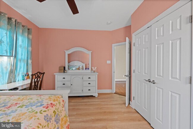 Building Photo - 5066 Winesap Way
