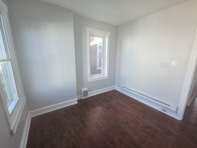 Building Photo - 30 N Dewey St