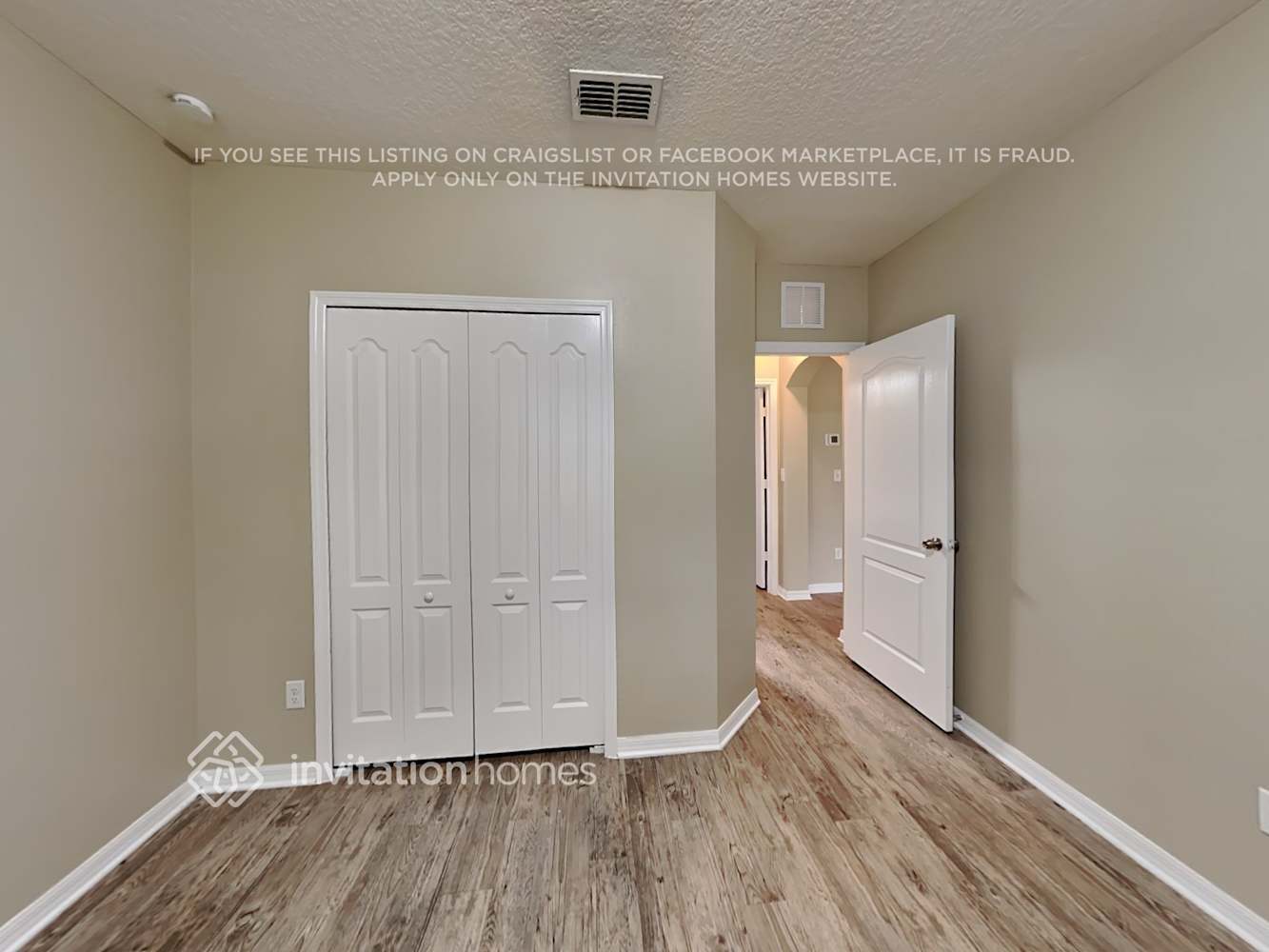 Building Photo - 5848 Windsong Oak Dr