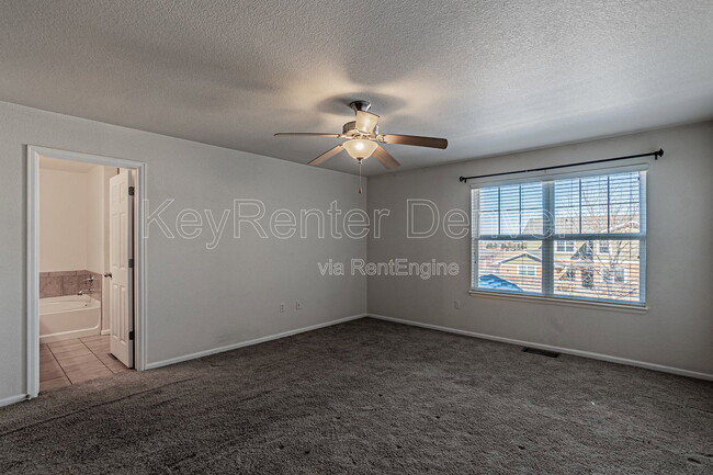 Building Photo - 3632 S Perth Cir