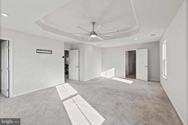 Building Photo - 311 Sunrise Ct