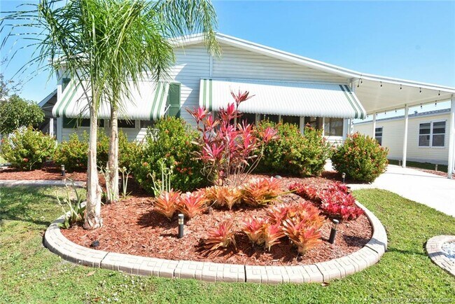 Building Photo - 3318 Columbrina Cir