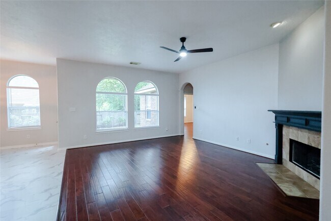 Building Photo - 14 W Archwyck Cir