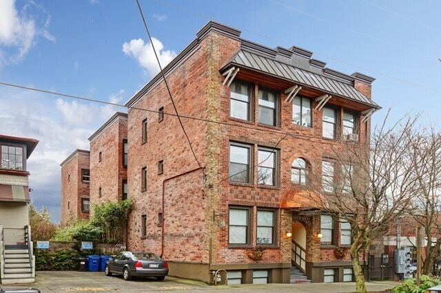 Building Photo - Taft Apartments