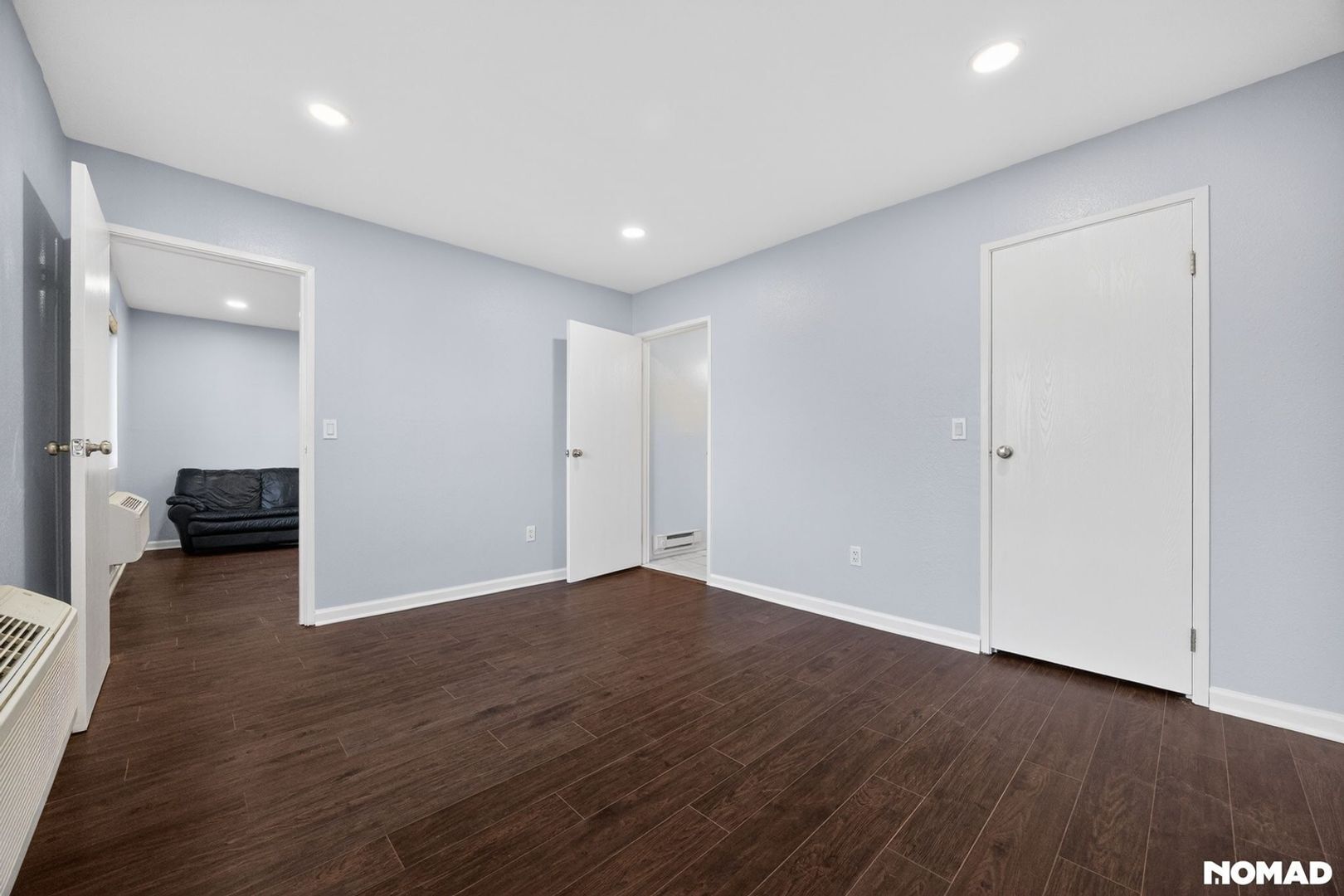 Building Photo - 9 Vreeland Ave