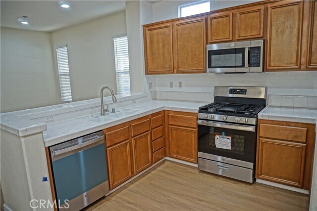 Building Photo - 1372 McFadden Dr