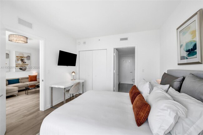 Building Photo - 1300 S Miami Ave