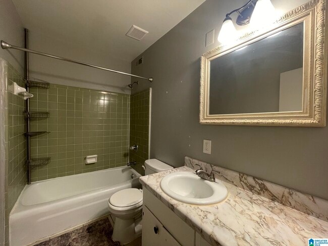 Building Photo - 2617 Southbury Cir