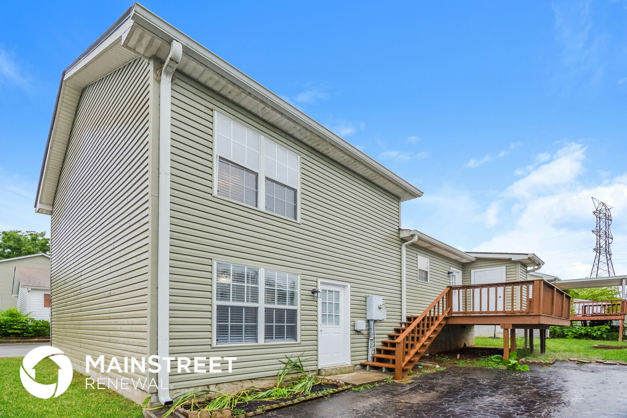 Building Photo - 304 Errol Ln